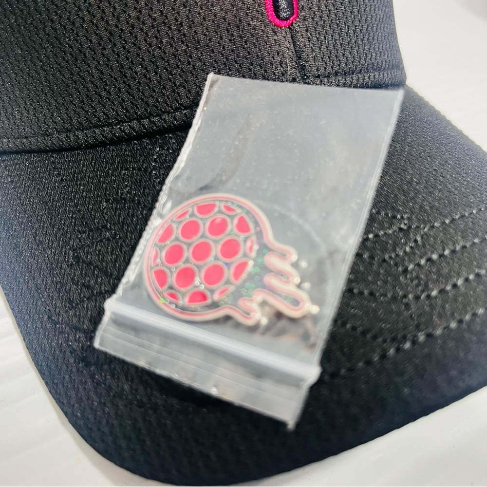 Bonk Golf Men’s Fitted Golf Hat w/Tee Holder & Magnetic Ball Marker Size - M-L - Picture 3 of 9